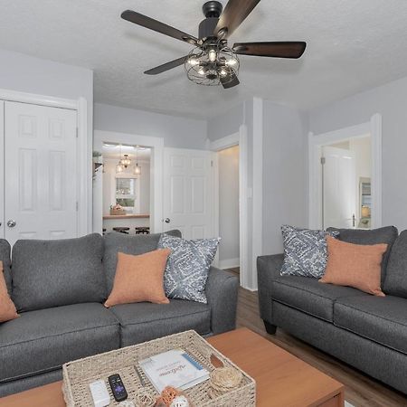 Apartament In The Heart Of Little Italy! Free Parking! Cleveland Zewnętrze zdjęcie