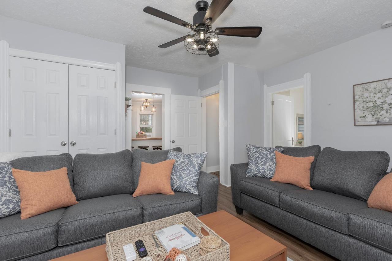Apartament In The Heart Of Little Italy! Free Parking! Cleveland Zewnętrze zdjęcie