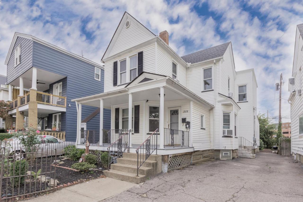 Apartament In The Heart Of Little Italy! Free Parking! Cleveland Zewnętrze zdjęcie